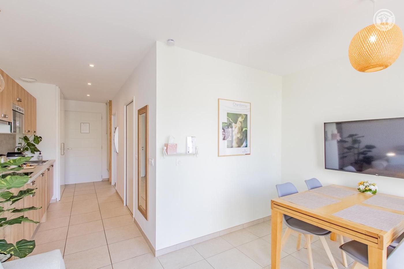 Le Maconnais Guest House Vinzelles Ngoại thất bức ảnh