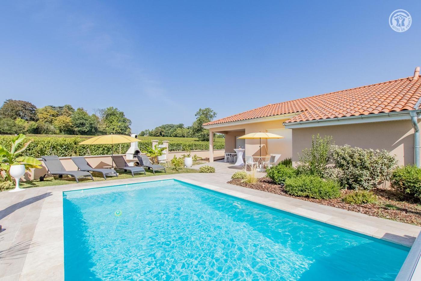 Le Maconnais Guest House Vinzelles Ngoại thất bức ảnh